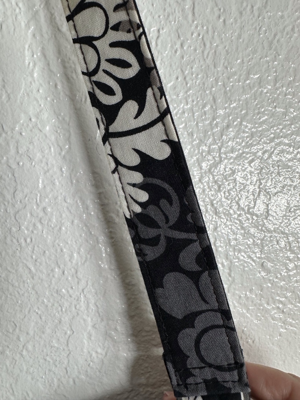 Vera Bradley Retired Baroque Pattern Shoulder Bag - Picture 12 of 15